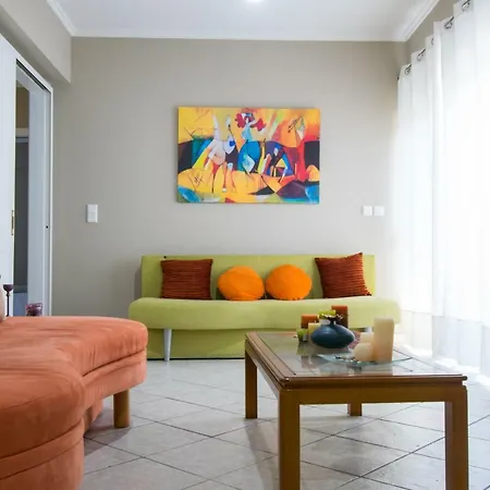 Betty'S Air+Port Sea Apartment Artemida  Exterior photo