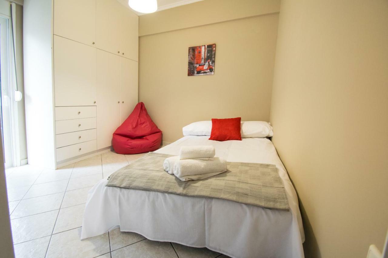 Betty's Air+port Sea Apartment Artemida (Attica)